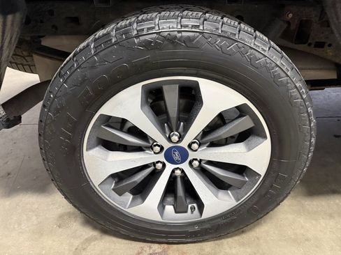 Used 2020 Ford F150 XL w/ Equipment Group 101A Mid AWD/4WD image 8