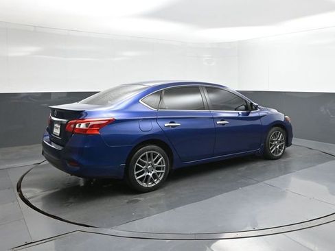 Used 2017 Nissan Sentra S w/ S Style Package image 11