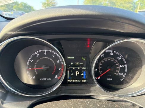 Used 2025 Mitsubishi Outlander Sport SE AWD/4WD image 12