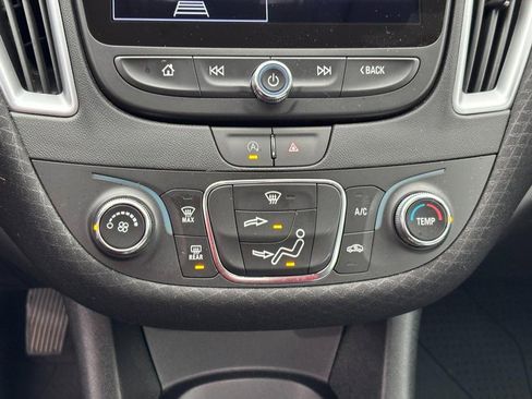 Used 2024 Chevrolet Malibu LS image 23