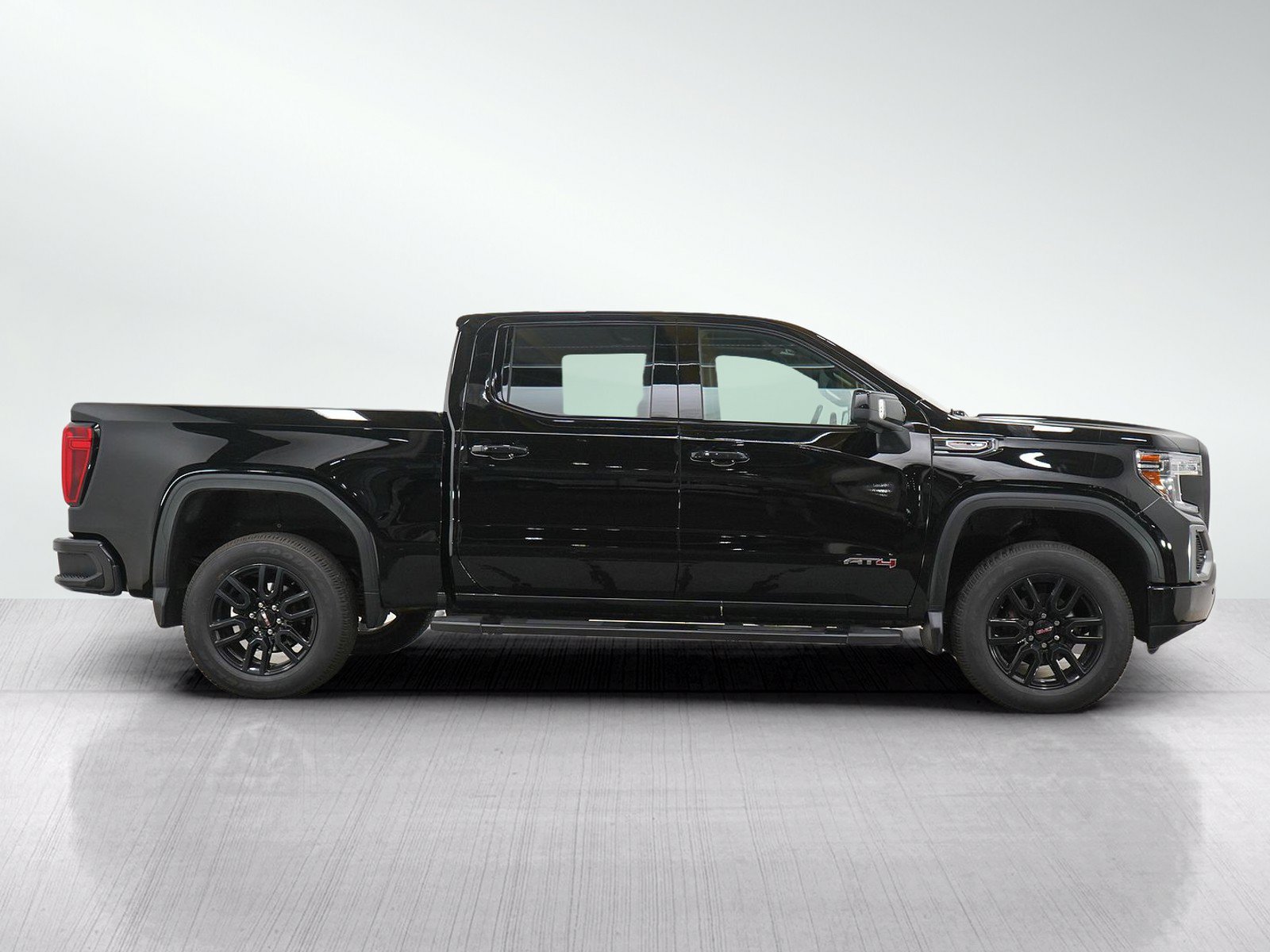 Used 2020 GMC Sierra 1500 AT4 w/ AT4 Premium Package AWD/4WD image 8