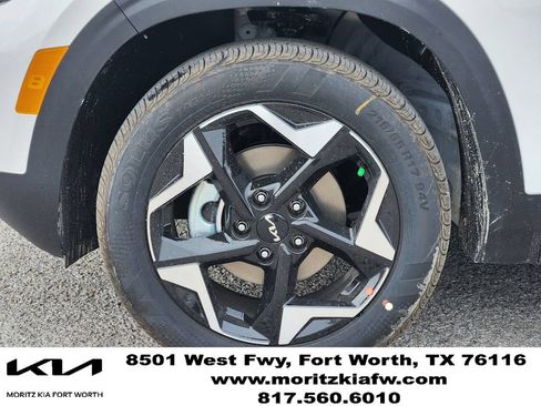 New 2026 Kia Seltos S FWD image 7