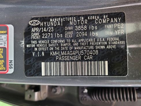 Used 2023 Hyundai Elantra SEL w/ Preferred Accessory Package image 33