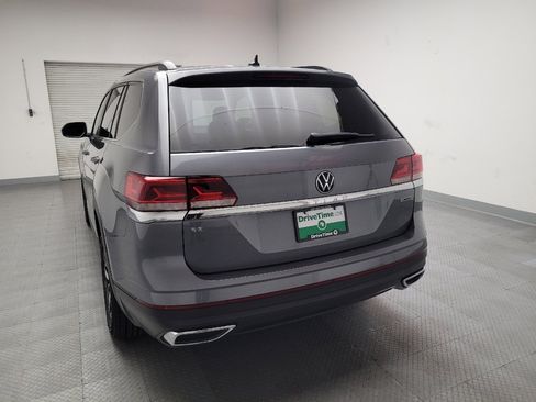 Used 2022 Volkswagen Atlas SE image 6