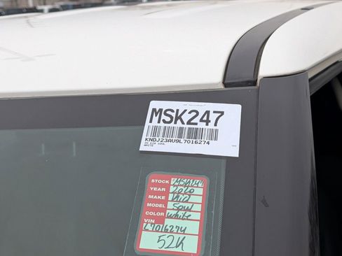 Used 2020 Kia Soul LX image 29