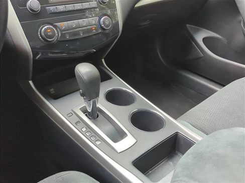 Used 2015 Nissan Altima 2.5 S w/ Power Driver Seat Package FWD image 15