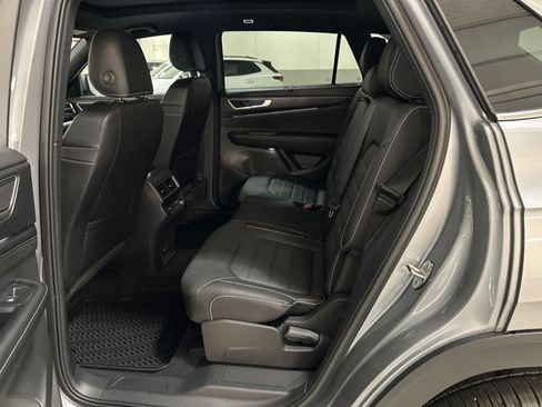 New 2026 Volkswagen Atlas Cross Sport SEL image 22