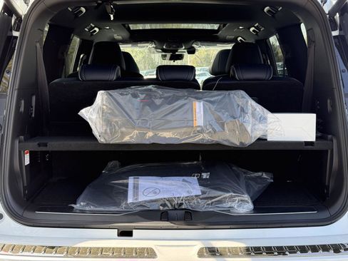 New 2026 INFINITI QX80 4WD w/ Sport Exterior Package image 26