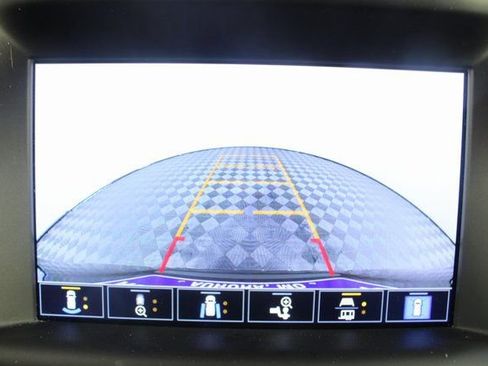 Used 2023 GMC Terrain Denali w/ Denali Premium Package image 4