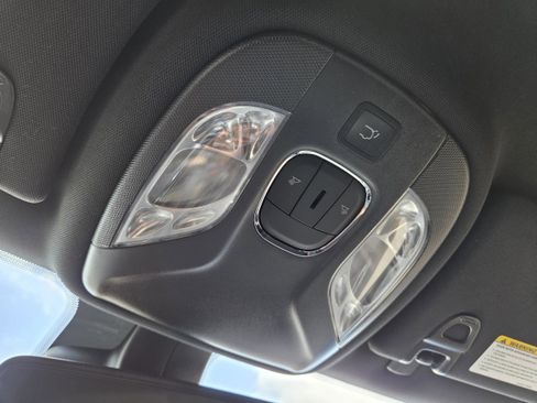 New 2026 Jeep Compass Limited image 36