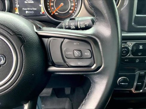 Certified 2018 Jeep Wrangler Unlimited Sport S image 21