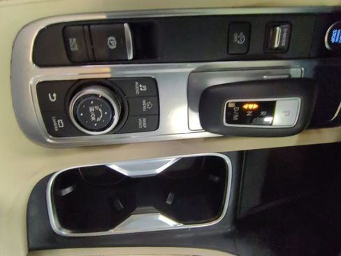 Used 2023 INFINITI QX60 Sensory w/ Vision Package image 19