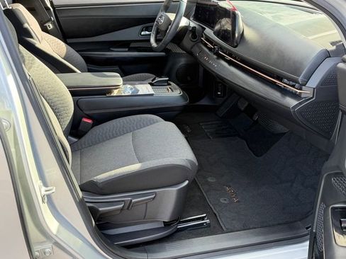 Certified 2024 Nissan Ariya FWD image 25