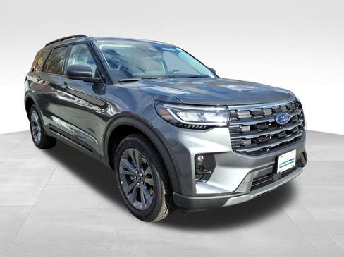 New 2026 Ford Explorer Active w/ Active Comfort Package image 14
