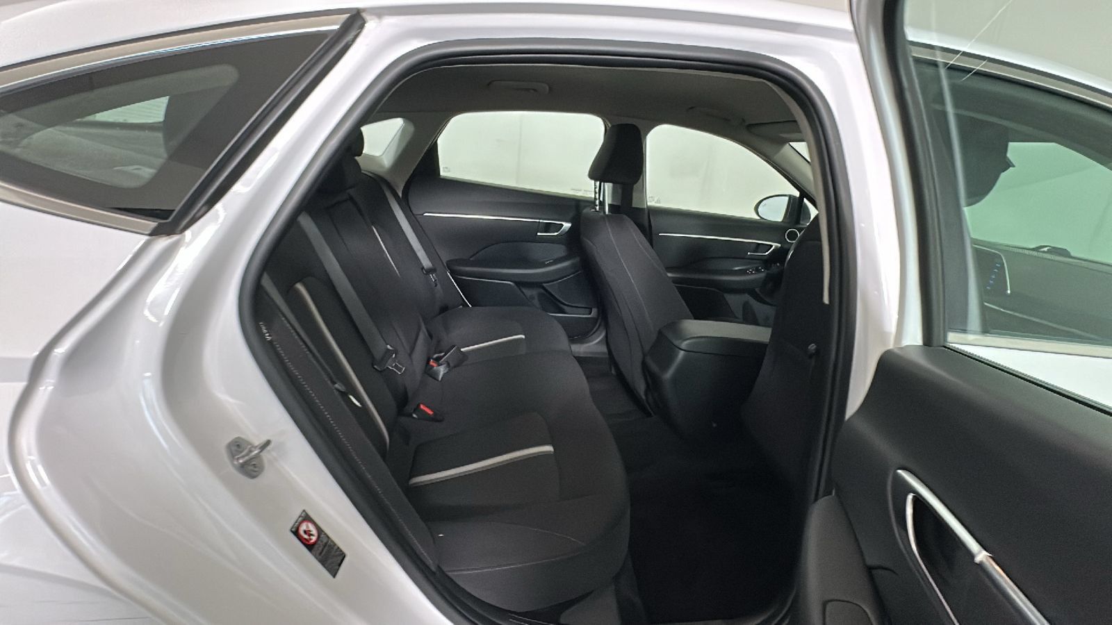 Used 2023 Hyundai Sonata SEL w/ Cargo Package FWD image 34