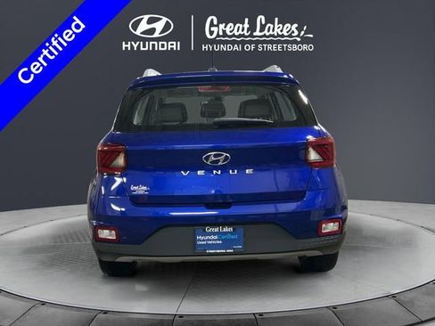 Certified 2023 Hyundai Venue Limited FWD image 5