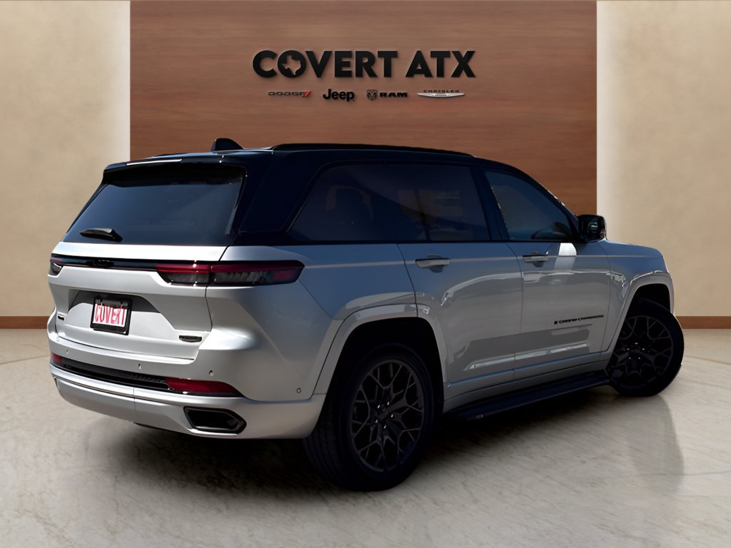 Used 2025 Jeep Grand Cherokee Summit w/ Obsidian Package AWD/4WD image 5