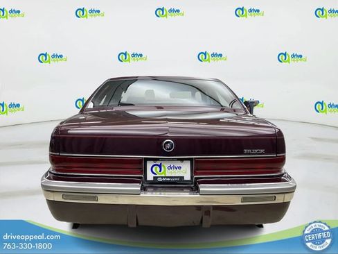 Used 1994 Buick Roadmaster Sedan RWD image 7
