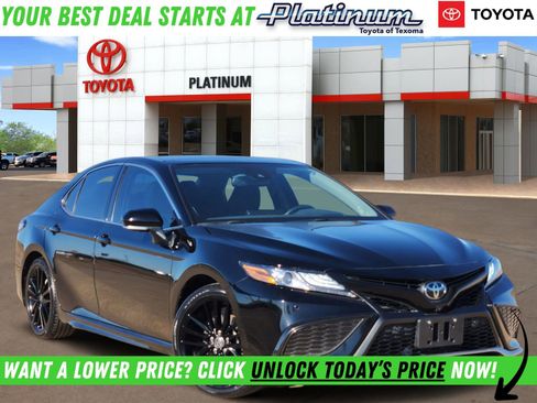 Used 2023 Toyota Camry XSE w/ Navigation Package image 1