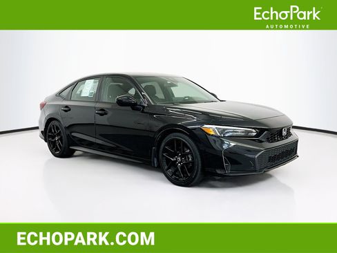 Used 2025 Honda Civic Sport image 1