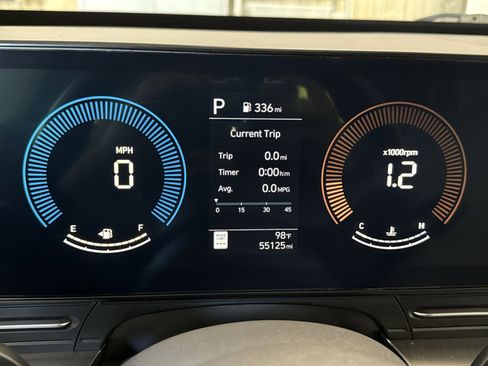 Certified 2024 Hyundai Kona SEL AWD/4WD image 17