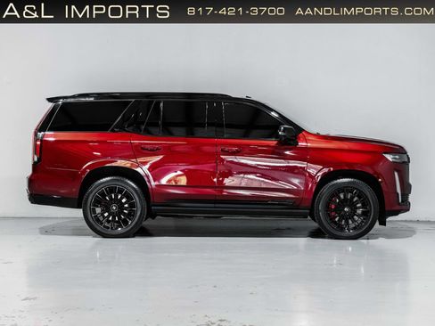 Used 2023 Cadillac Escalade Sport w/ Touring Package AWD/4WD image 9