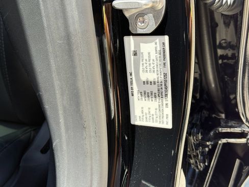 Used 2023 Tesla Model 3 Standard Range RWD image 27