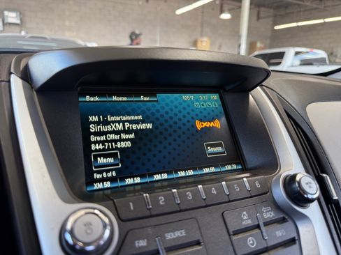 Used 2017 Chevrolet Equinox LS AWD/4WD image 19