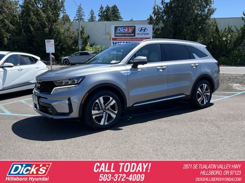 Used 2023 Kia Sorento SX Prestige AWD/4WD image 1
