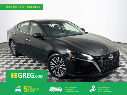 Used 2023 Nissan Altima 2.5 SV