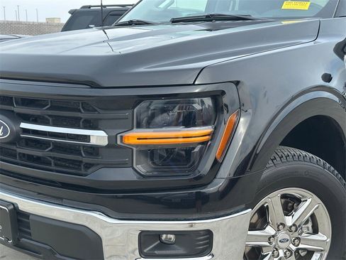 Used 2024 Ford F150 XLT image 3