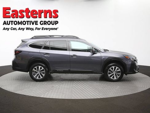 Used 2023 Subaru Outback Premium AWD/4WD image 43