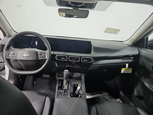 New 2026 Nissan Sentra SR FWD image 12