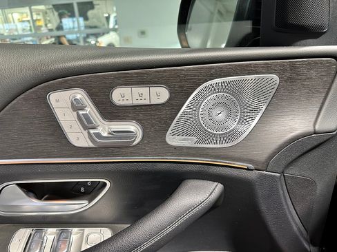 Certified 2022 Mercedes-Benz GLS 450 4MATIC image 12