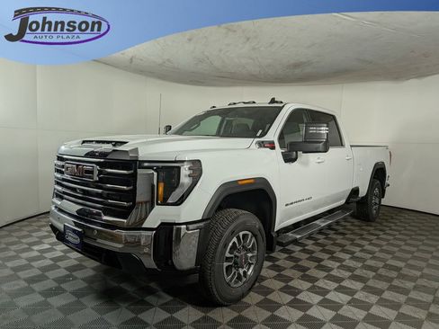 New 2026 GMC Sierra 2500 SLE w/ SLE Value Package; image 1