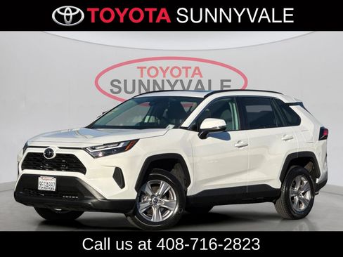Certified 2022 Toyota RAV4 XLE w/ Convenience Package image 2