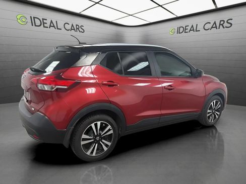 Used 2019 Nissan Kicks SV FWD image 5