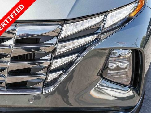 Certified 2023 Hyundai Tucson Limited AWD/4WD image 10