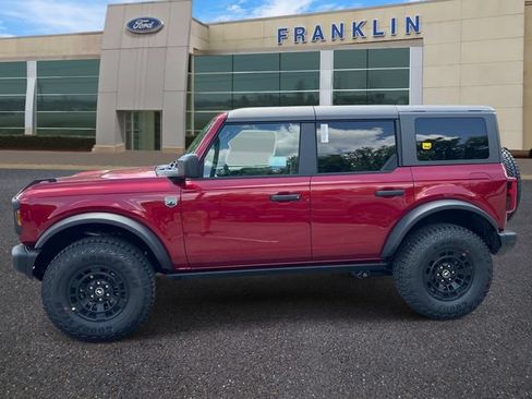 New 2026 Ford Bronco Big Bend w/ Black Diamond Package AWD/4WD image 6