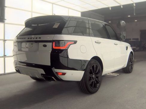 Used 2021 Land Rover Range Rover Sport HST AWD/4WD image 3