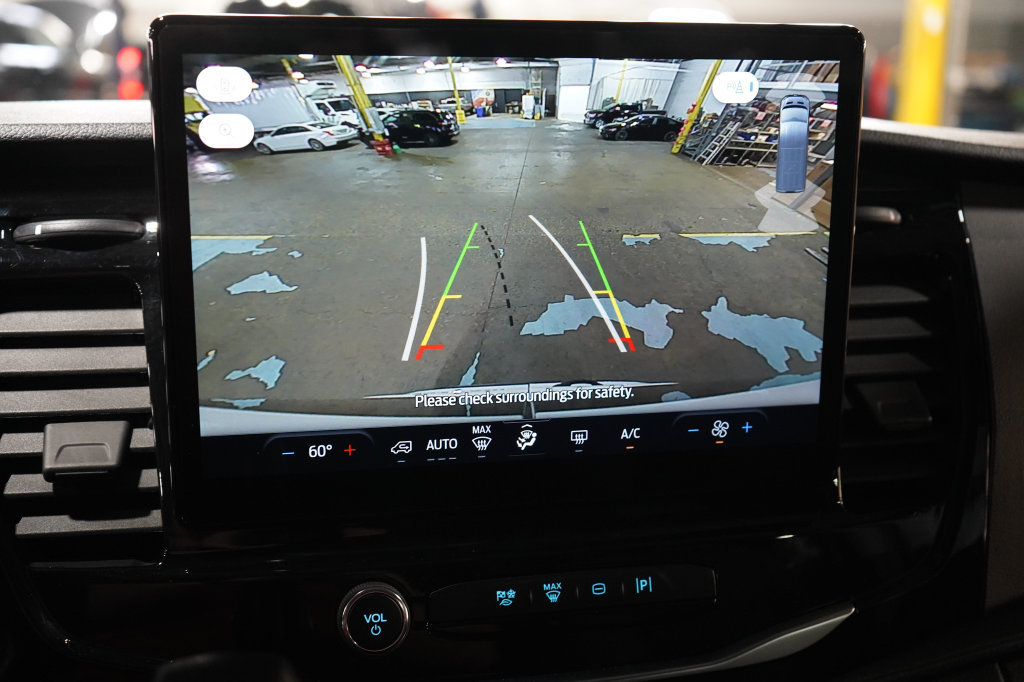 Used 2025 Ford Transit 350 XLT AWD/4WD image 16