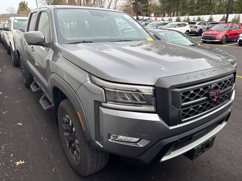 Used 2023 Nissan Frontier PRO-4X w/ Pro Convenience Package image 2