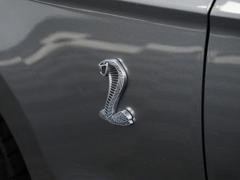 Used 2013 Ford Mustang Shelby GT500 image 20