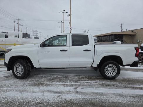 Used 2023 Chevrolet Colorado W/T image 10