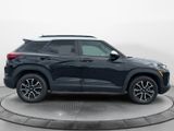 Used 2021 Chevrolet TrailBlazer ACTIV w/ Sun and Liftgate Package image 2