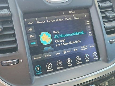 Used 2017 Chrysler 300 Limited w/ Value Package image 26