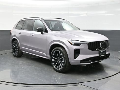 New 2026 Volvo XC90 B6 Ultra w/ Protection Package AWD/4WD image 1