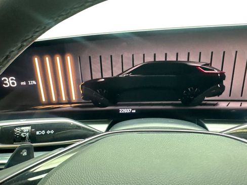 Used 2024 Cadillac Lyriq Luxury RWD image 58