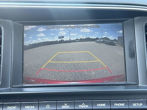 Used 2020 Hyundai Elantra Value Edition FWD image 17