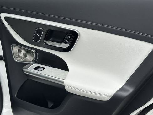 New 2026 Mercedes-Benz GLC 300 GLC 300 image 19